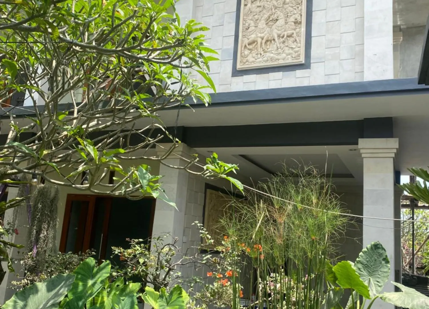 Suryadina Guest House Ubud   Ubud (Bali)