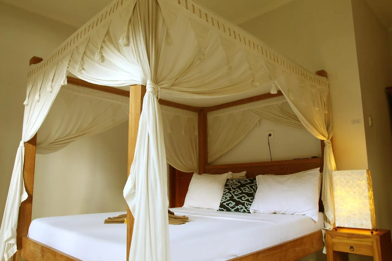 Suryadina Guest House Ubud  Индонезия