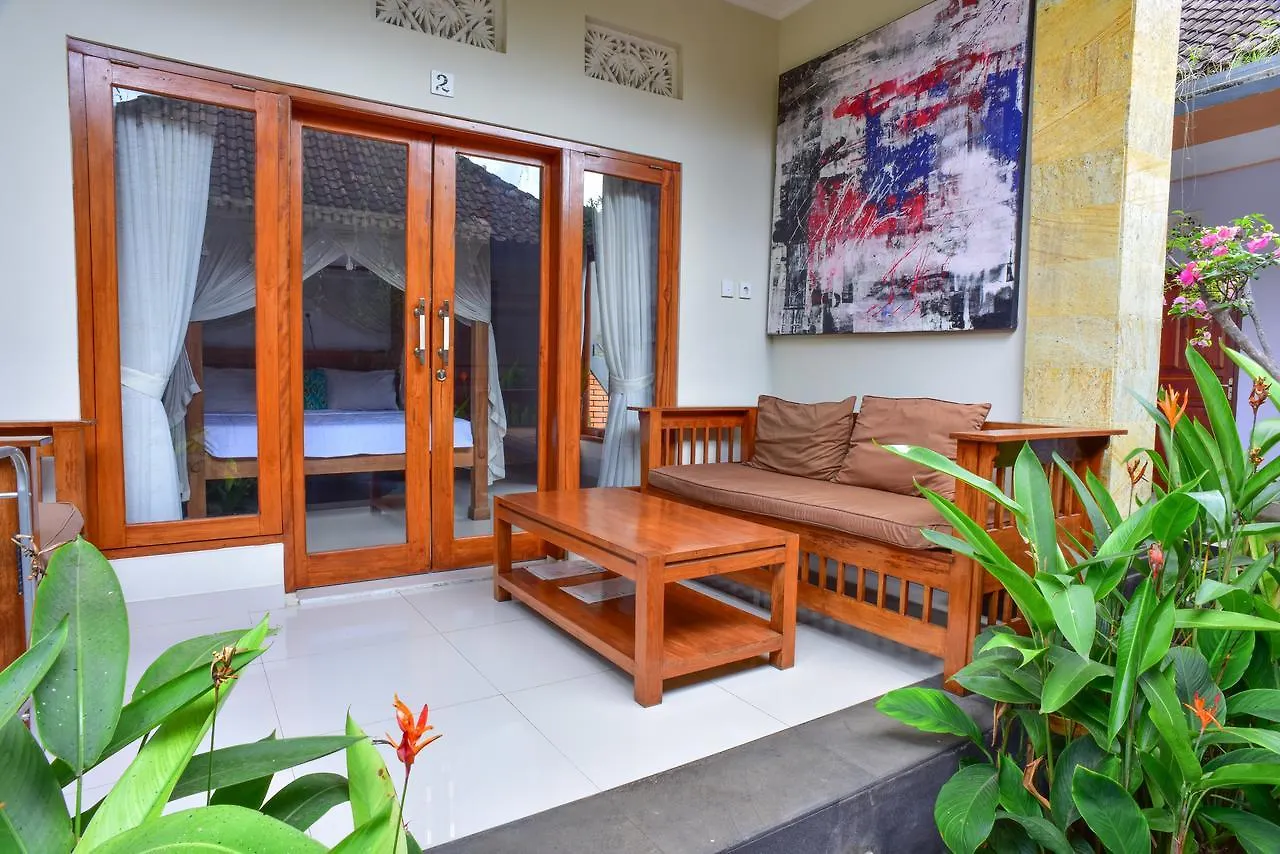 Suryadina Guest House Ubud