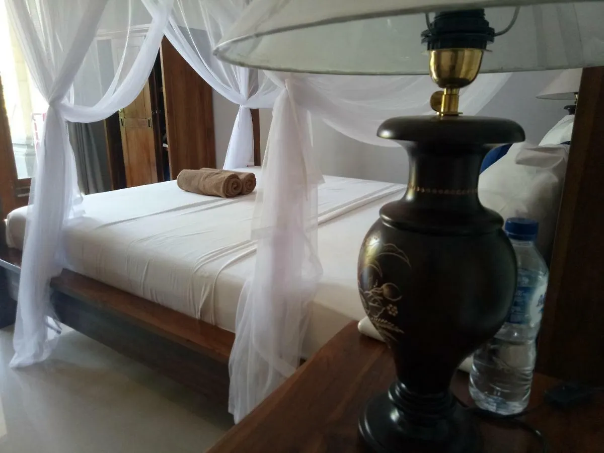 Suryadina Guest House Ubud