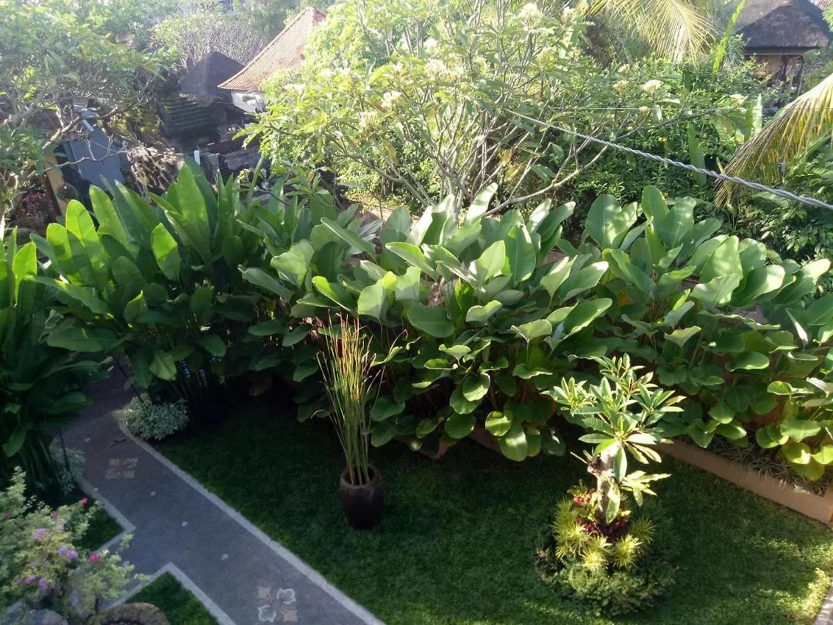 Suryadina Guest House Ubud