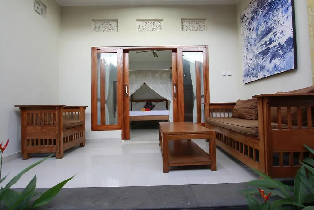 Suryadina Guest House Ubud